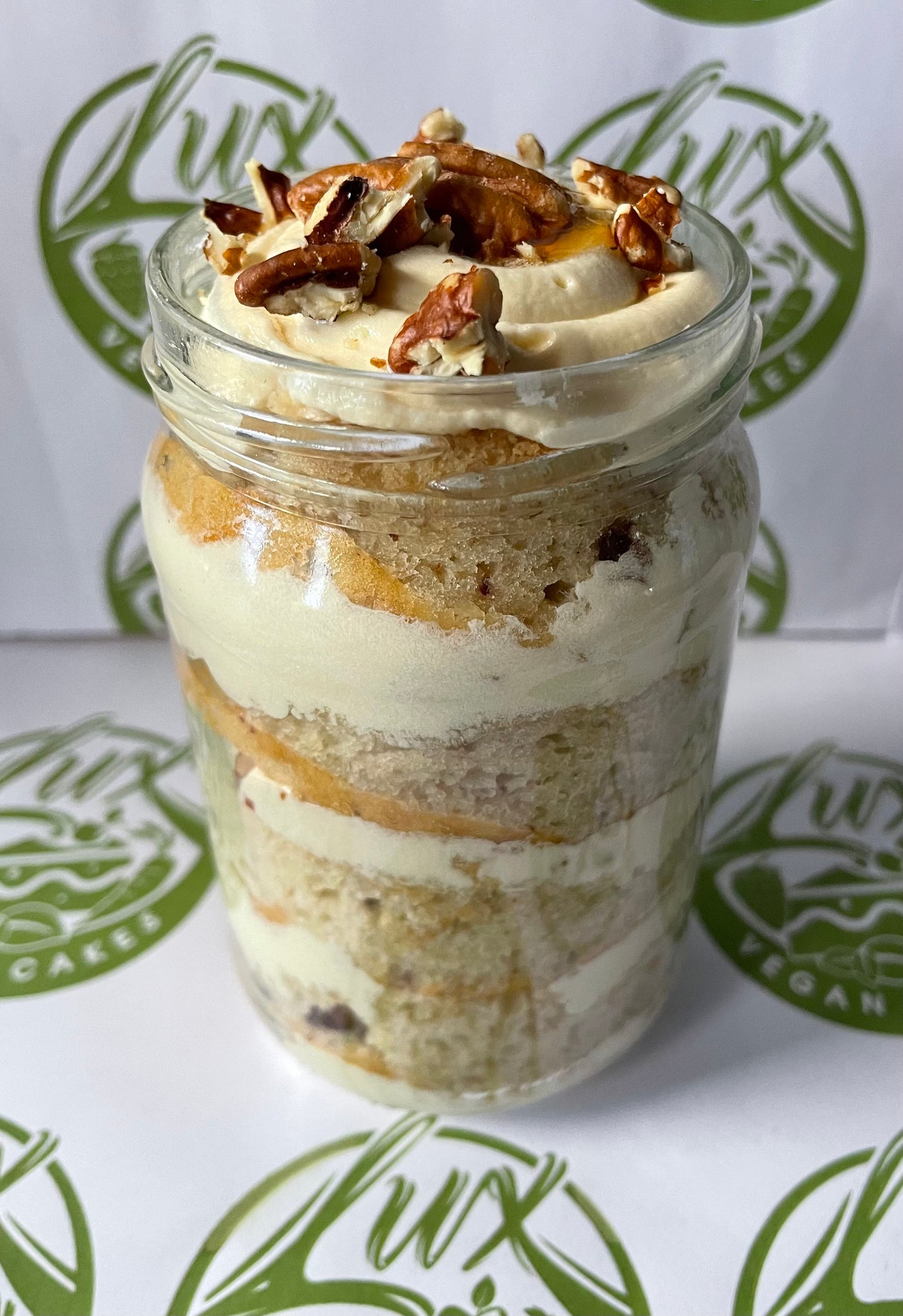 Maple and pecan Medium Cake Jars