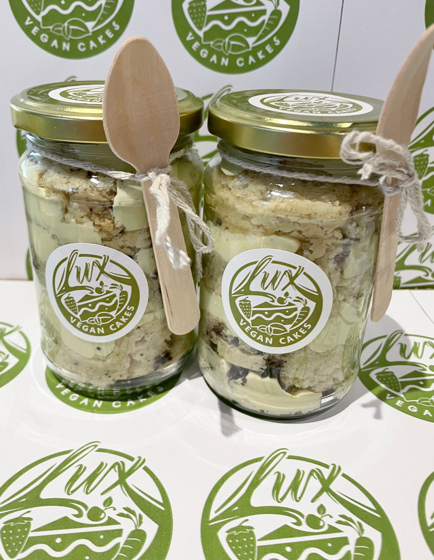 Cookies and Cream Medium Cake Jars