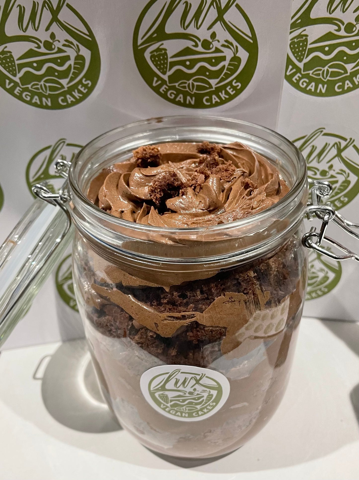 XL Chocolate Cake in a Jar