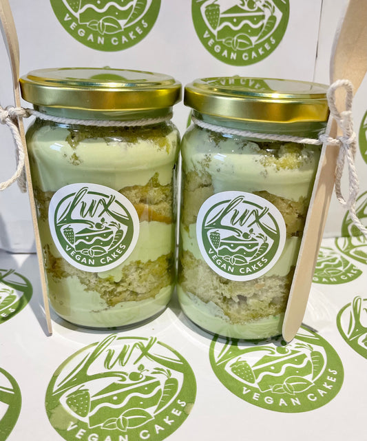 Pistachio cream sponge Medium Cake Jars