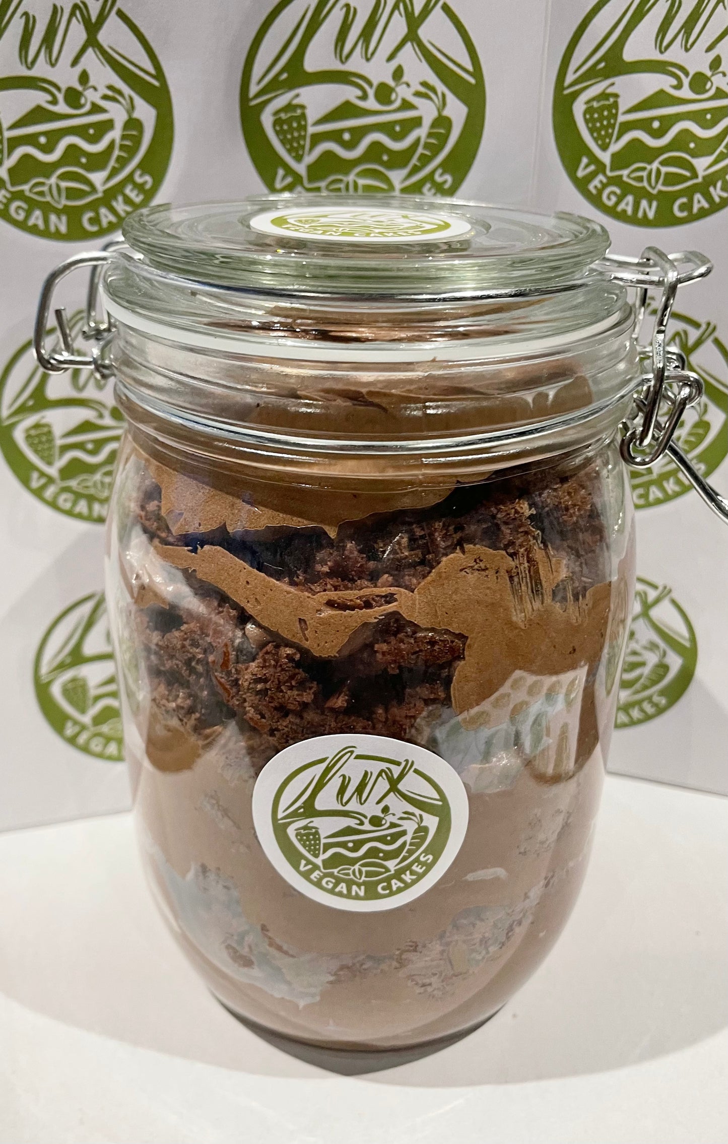 XL Chocolate Cake in a Jar