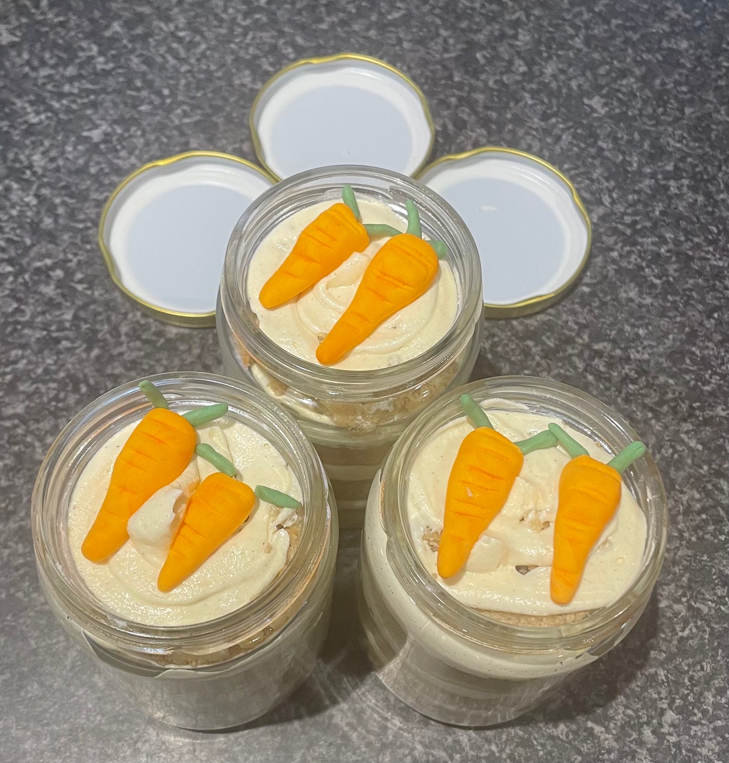 Carrot cake Medium Cake Jars