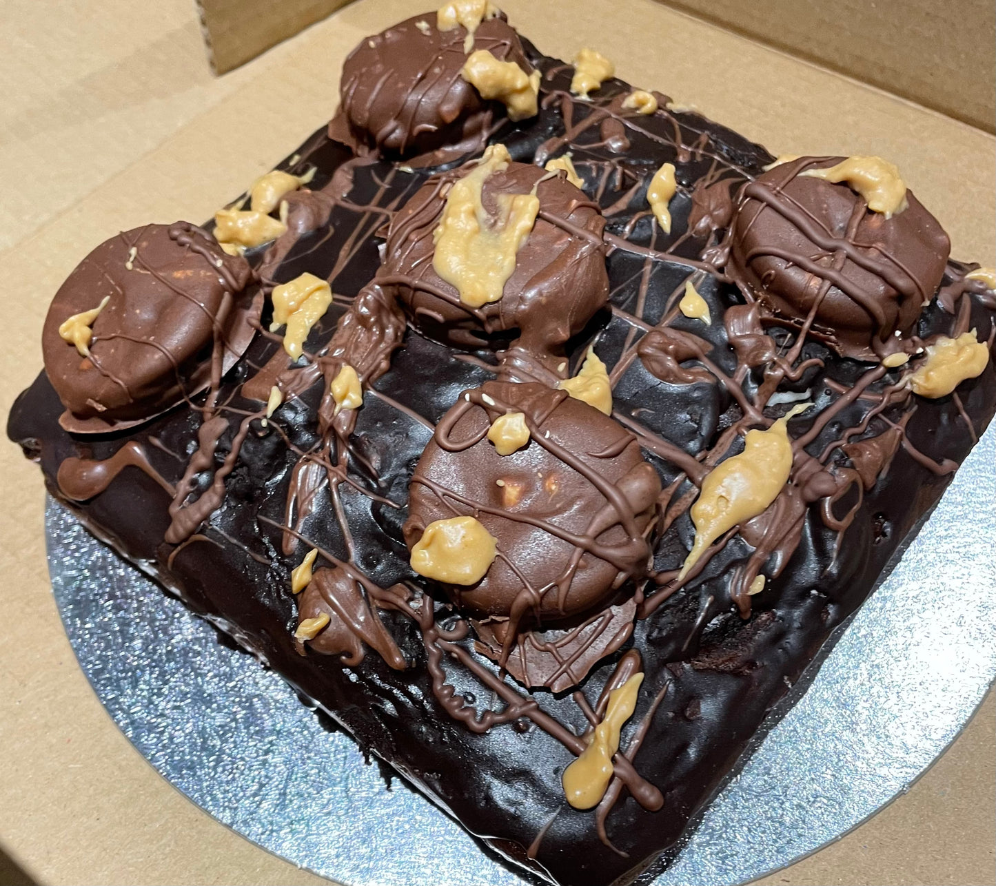 Peanut Butter Oreo Cake