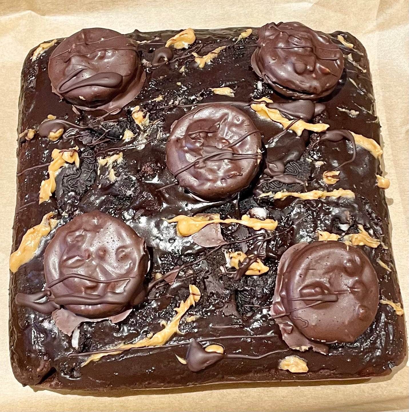 Peanut Butter Oreo Cake