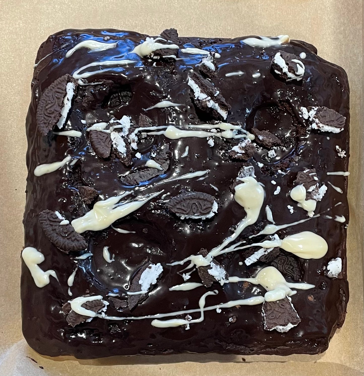 Vegan Cookies & Cream ‘Oreo’ cake