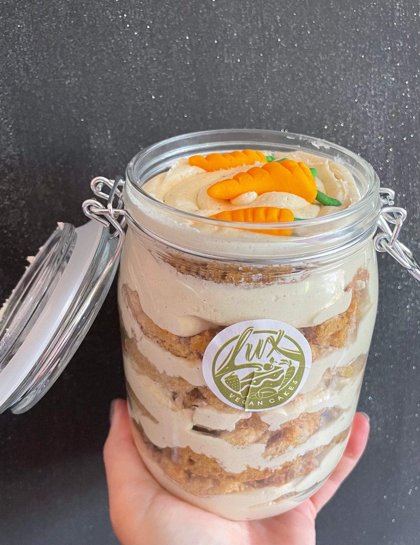 XL Carrot Cake in a Jar