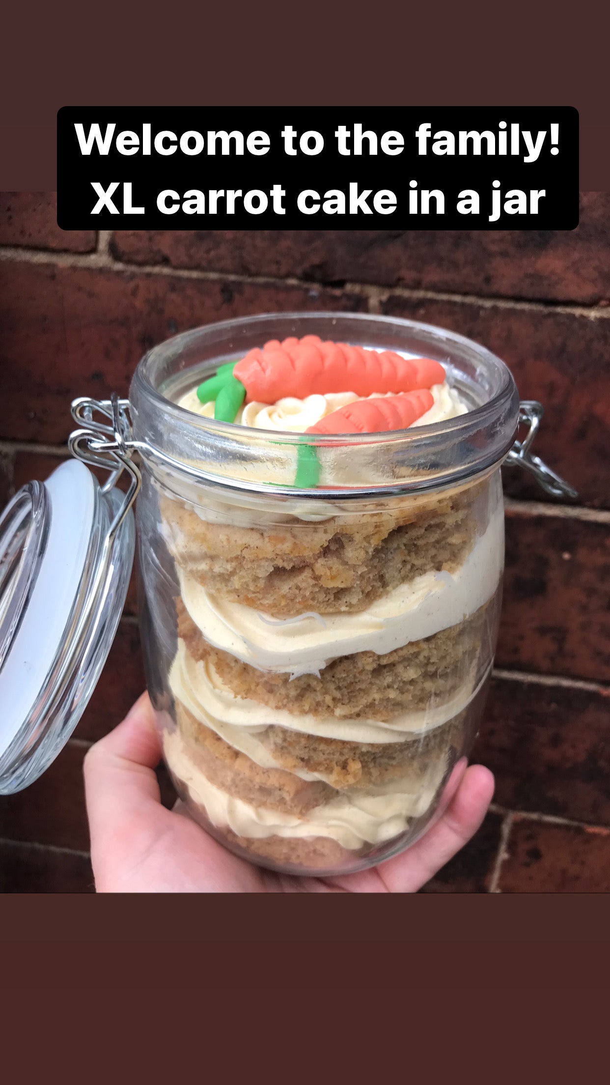XL Carrot Cake in a Jar