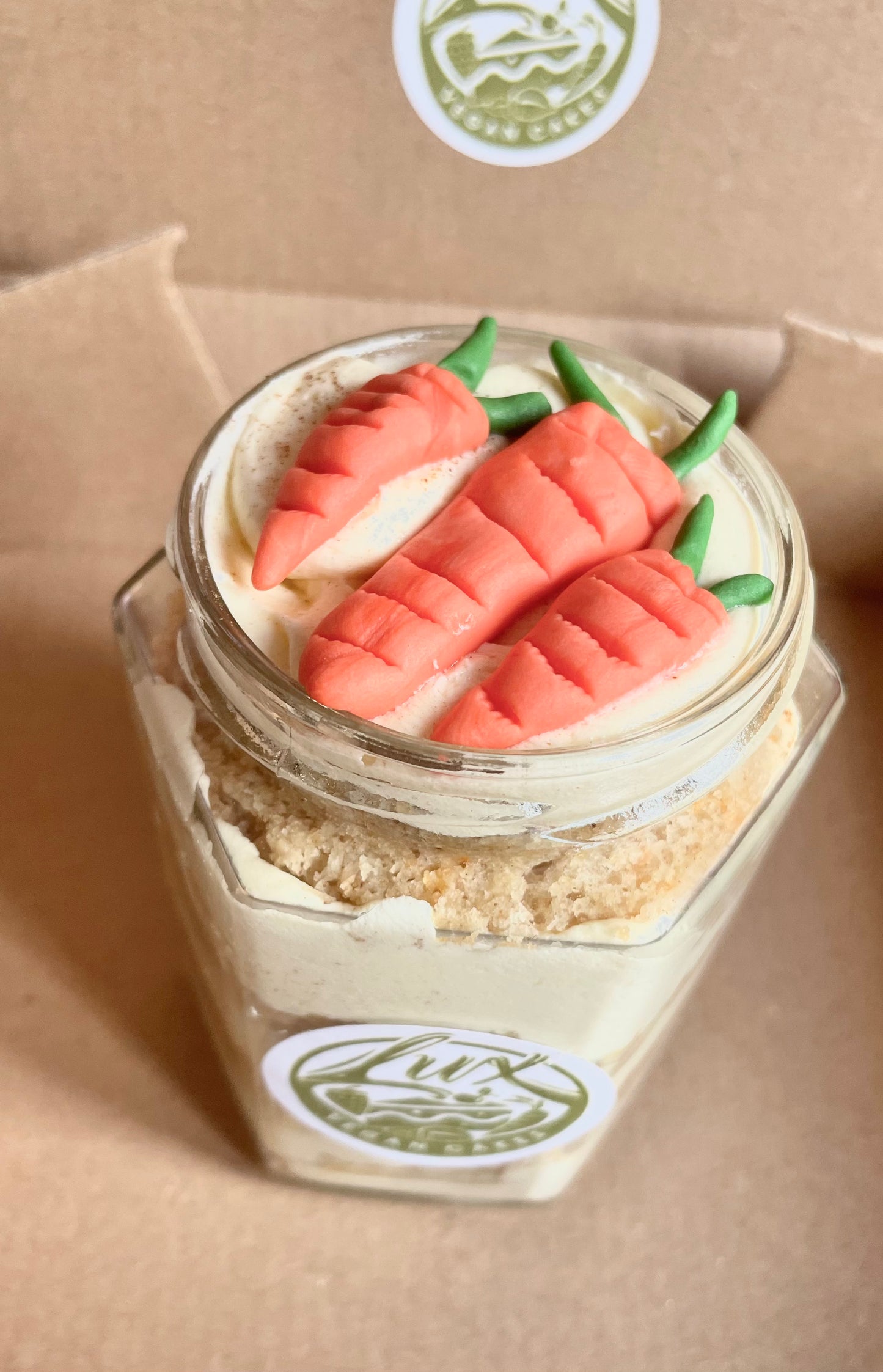Carrot cake Medium Cake Jars
