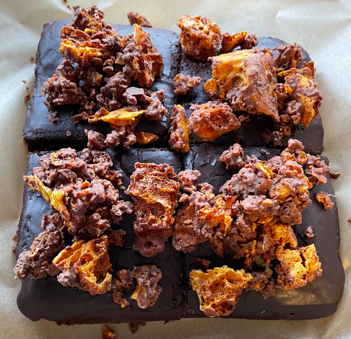 Honeycomb Chocolate Brownie cakes