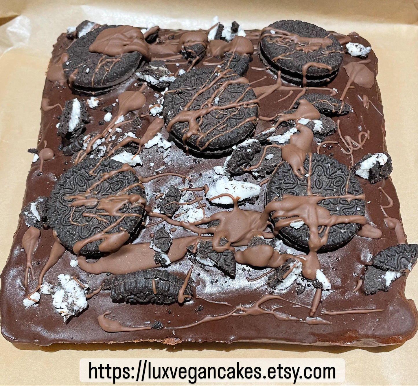 Vegan Cookies & Cream ‘Oreo’ cake