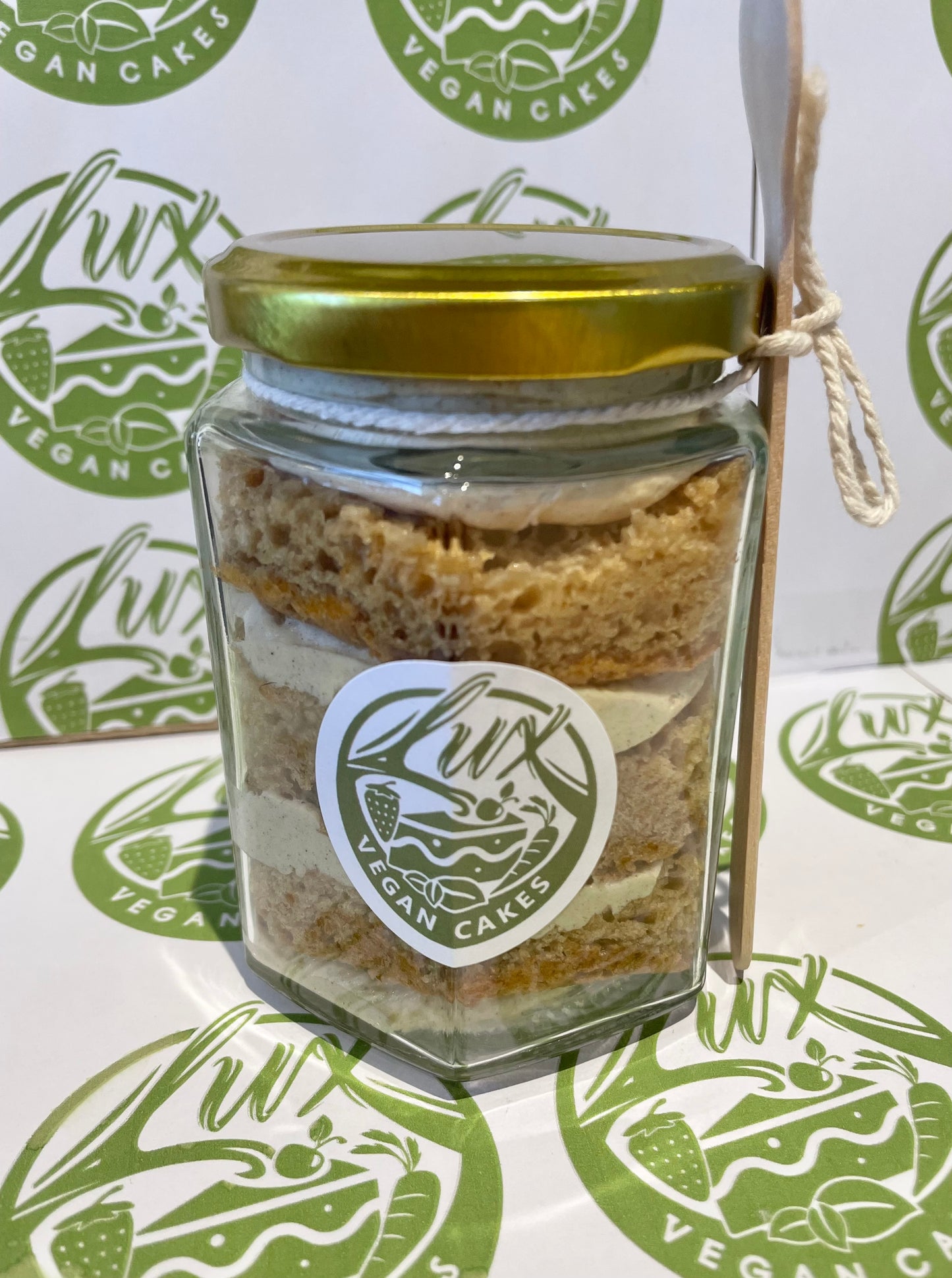 Coffee and walnut cake Medium Cake Jars