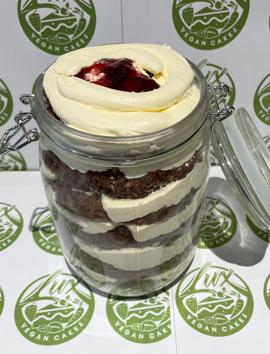 XL Black Forest Chocolate cherry Cake in a Jar