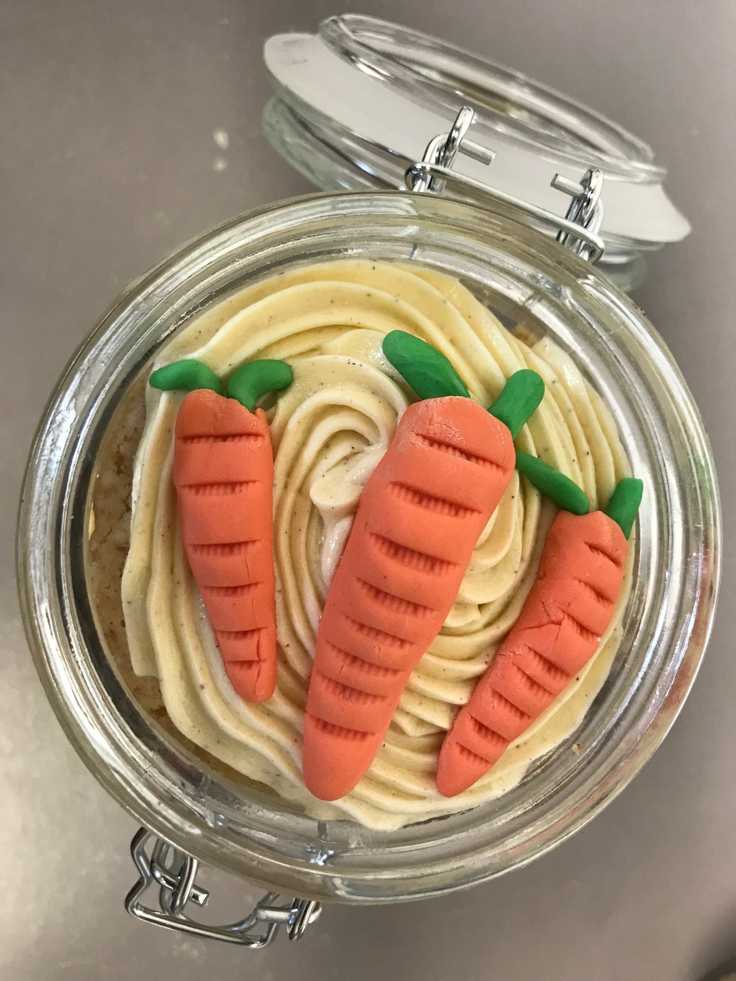XL Carrot Cake in a Jar